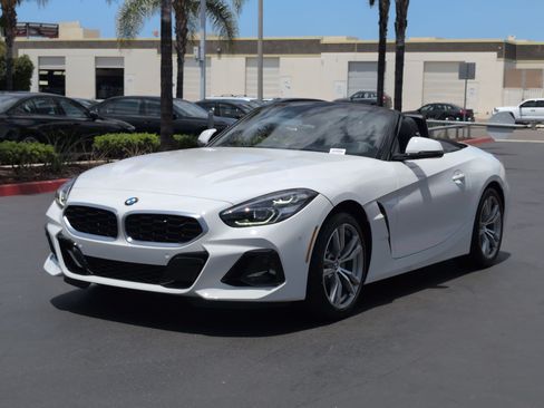 New 2026 BMW Z4 sDrive30i w/ Premium Package RWD image 5