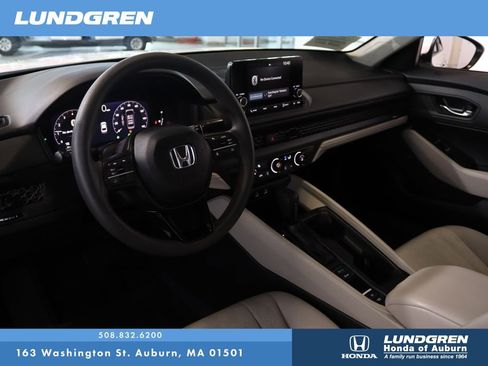 Used 2024 Honda Accord LX image 7