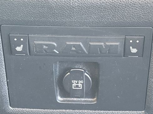 Used 2017 RAM 2500 Laramie w/ Convenience Group image 29