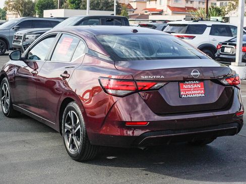 Certified 2024 Nissan Sentra SV image 9