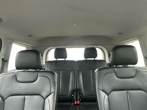 Used 2023 Jeep Grand Cherokee L Limited AWD/4WD image 20