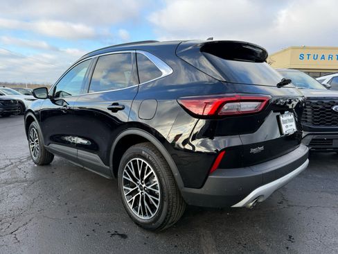 New 2025 Ford Escape PHEV image 25