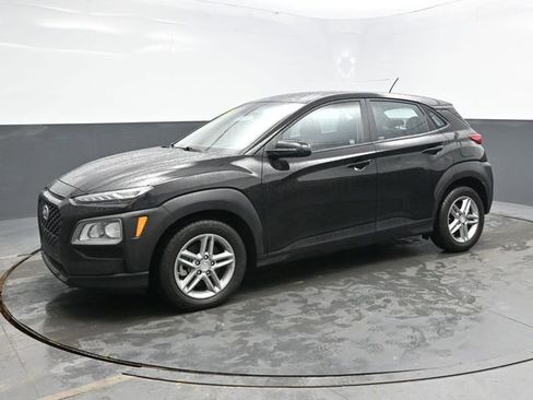 Used 2020 Hyundai Kona SE image 3