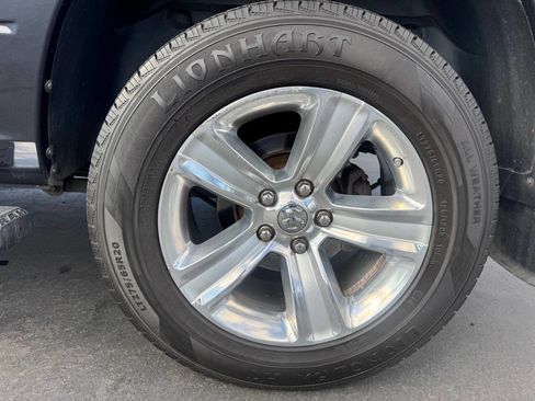 Used 2013 RAM 1500 Express image 19