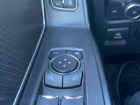 Used 2022 Ford F150 Raptor w/ Equipment Group 801A High AWD/4WD image 17