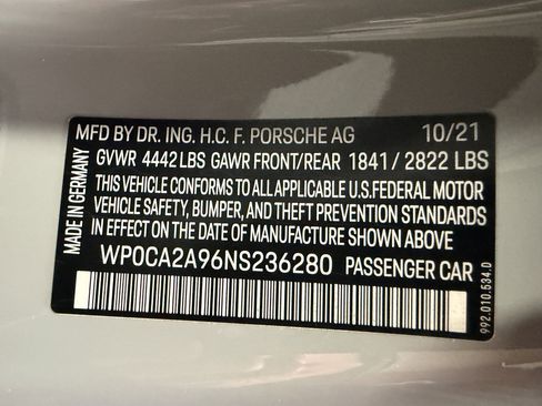 Used 2022 Porsche 911 Carrera image 37