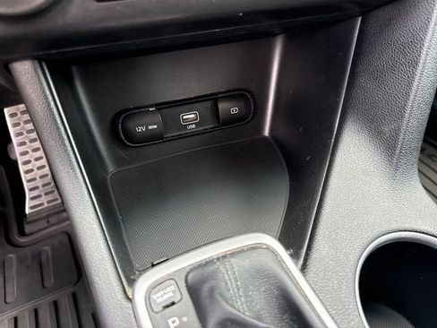 Used 2021 Kia Sportage S FWD image 21