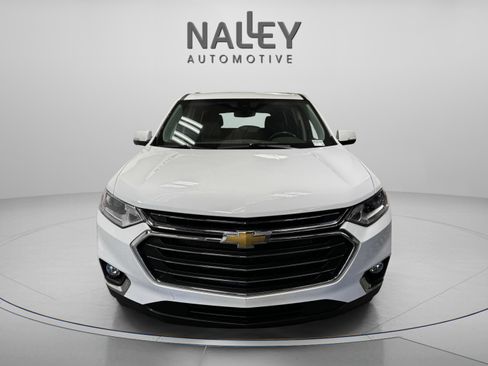 Used 2020 Chevrolet Traverse LT w/ Driver Confidence II Package image 8