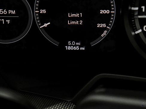 Used 2021 Porsche 911 Turbo image 83