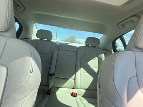 Used 2019 Volvo S60 T5 Momentum FWD image 25