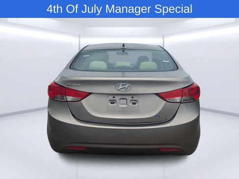 Used 2011 Hyundai Elantra GLS FWD image 4
