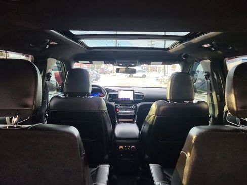 Used 2022 Ford Explorer ST w/ ST Street Pack image 2