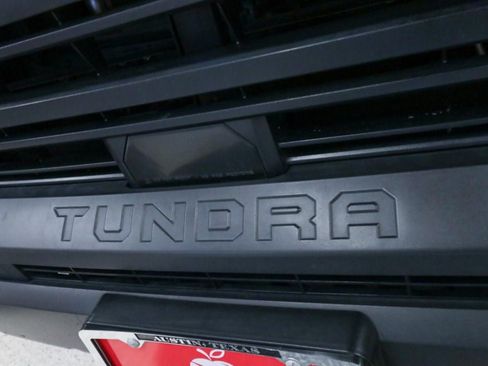 Used 2022 Toyota Tundra SR5 AWD/4WD image 32