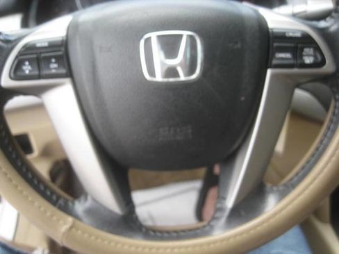 Used 2011 Honda Accord SE image 19
