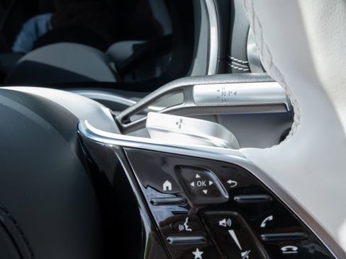 Used 2026 Mercedes-Benz Maybach SL 680 image 20