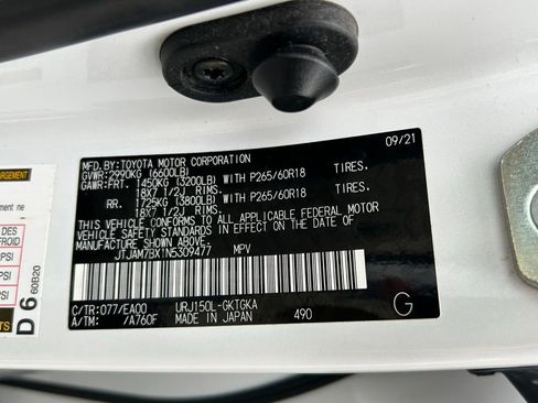 Used 2022 Lexus GX 460 Premium w/ Premium Package AWD/4WD image 56