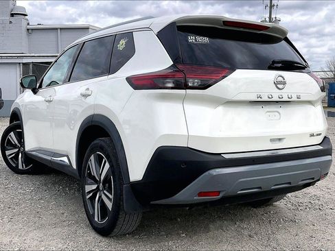 Certified 2021 Nissan Rogue SL w/ Premium Package image 4