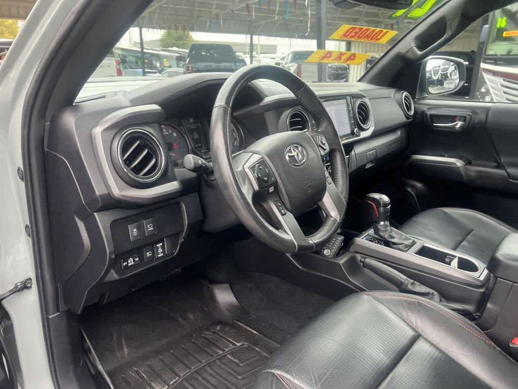 Used 2021 Toyota Tacoma TRD Pro AWD/4WD image 30
