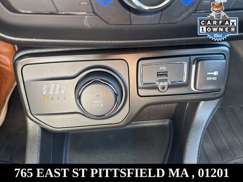 Used 2023 Jeep Renegade Latitude image 19