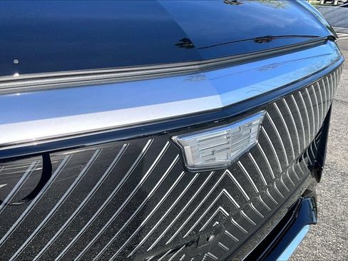 New 2026 Cadillac Lyriq Luxury w/ LPO, Floor Liner Package AWD/4WD image 34