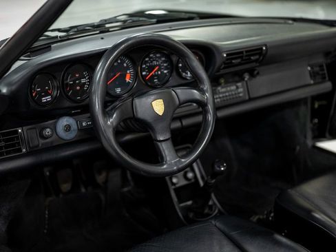 Used 1989 Porsche 911 Carrera image 18