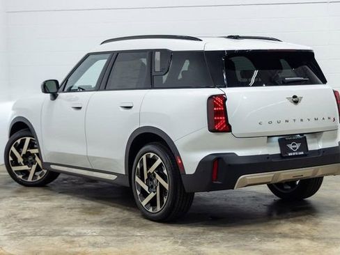 Certified 2025 MINI Cooper Countryman S w/ Comfort Package Max image 12