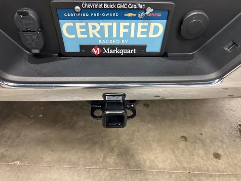 Certified 2023 GMC Sierra 1500 SLE image 7