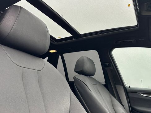 Used 2018 BMW X5 xDrive35i w/ Premium Package image 17