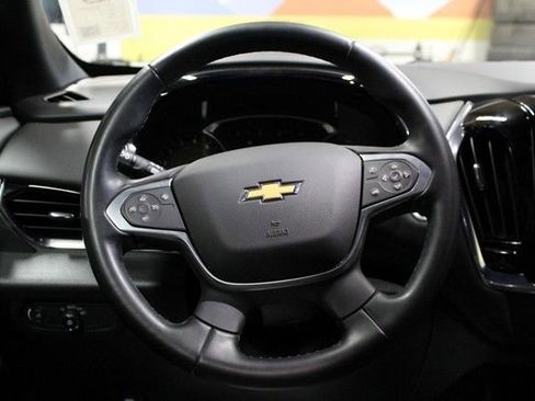 Used 2023 Chevrolet Traverse LT FWD image 21