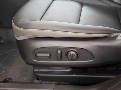 New 2026 Chevrolet Trax ACTIV w/ Driver Confidence Package FWD image 12