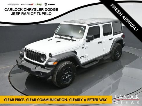 Used 2024 Jeep Wrangler Sport image 57