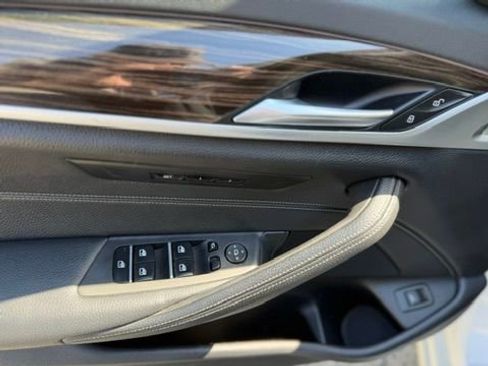 Used 2019 BMW 540i xDrive AWD/4WD image 17