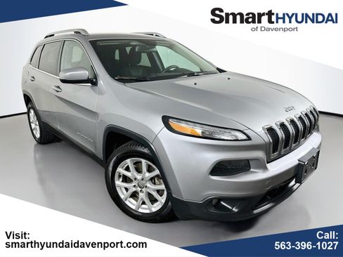 Used 2014 Jeep Cherokee Latitude w/ Cold Weather Group FWD image 1