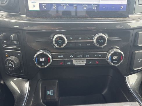 Used 2021 Ford F150 XLT w/ Equipment Group 302A High image 18