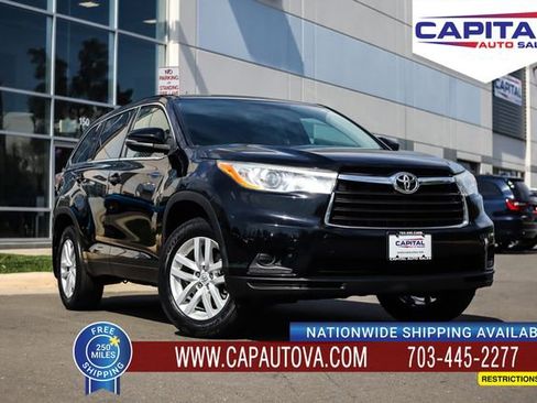 Used 2014 Toyota Highlander LE image 1