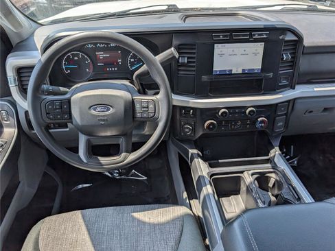 Used 2024 Ford F250 XLT w/ FX4 Off-Road Package AWD/4WD image 16