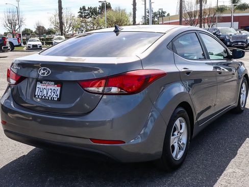Used 2014 Hyundai Elantra SE image 6