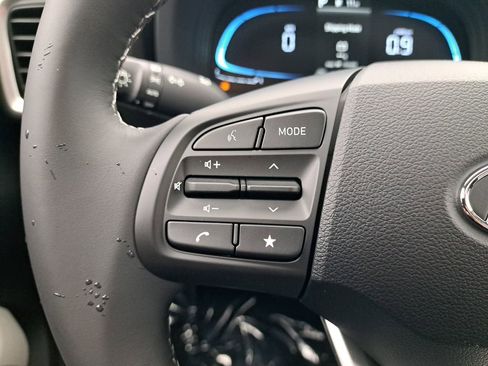 New 2026 Hyundai Venue SEL image 32