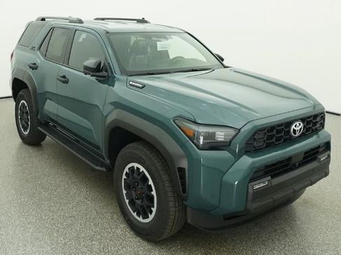 New 2026 Toyota 4Runner TRD Off-Road Premium AWD/4WD image 13