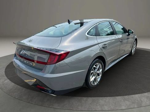 Used 2022 Hyundai Sonata SEL w/ Cargo Package FWD image 4