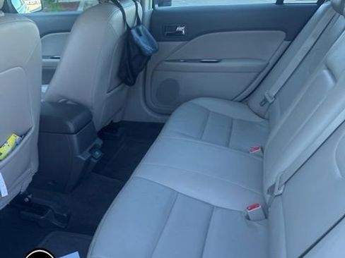 Used 2010 Ford Fusion Hybrid FWD image 9