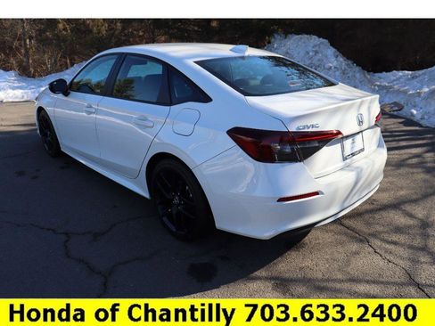 Certified 2025 Honda Civic Sport image 5