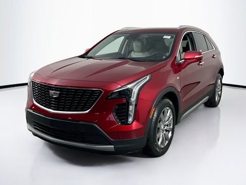 Used 2021 Cadillac XT4 Premium Luxury w/ Driver Awareness Package FWD image 1