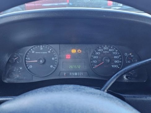 Used 2006 Ford F350 XLT image 11