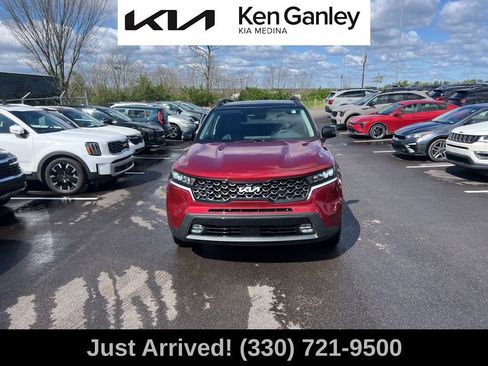 Certified 2023 Kia Sorento X-Line EX image 2