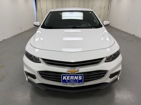 Used 2018 Chevrolet Malibu LT FWD image 7