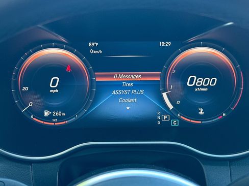 Used 2021 Mercedes-Benz GLC 300 4MATIC image 24