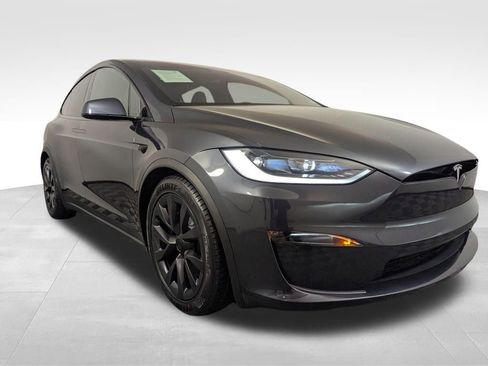 Used 2024 Tesla Model X image 50