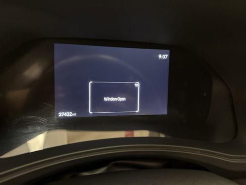 Certified 2024 Toyota Grand Highlander XLE image 5