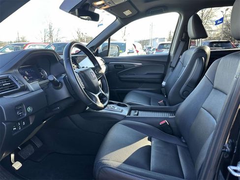 Certified 2023 Honda Passport EX-L image 13